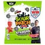Sour Patch Kids Strikers Black Raspberry – Jeleuri acre cu aromă de zmeură neagră, 90 g